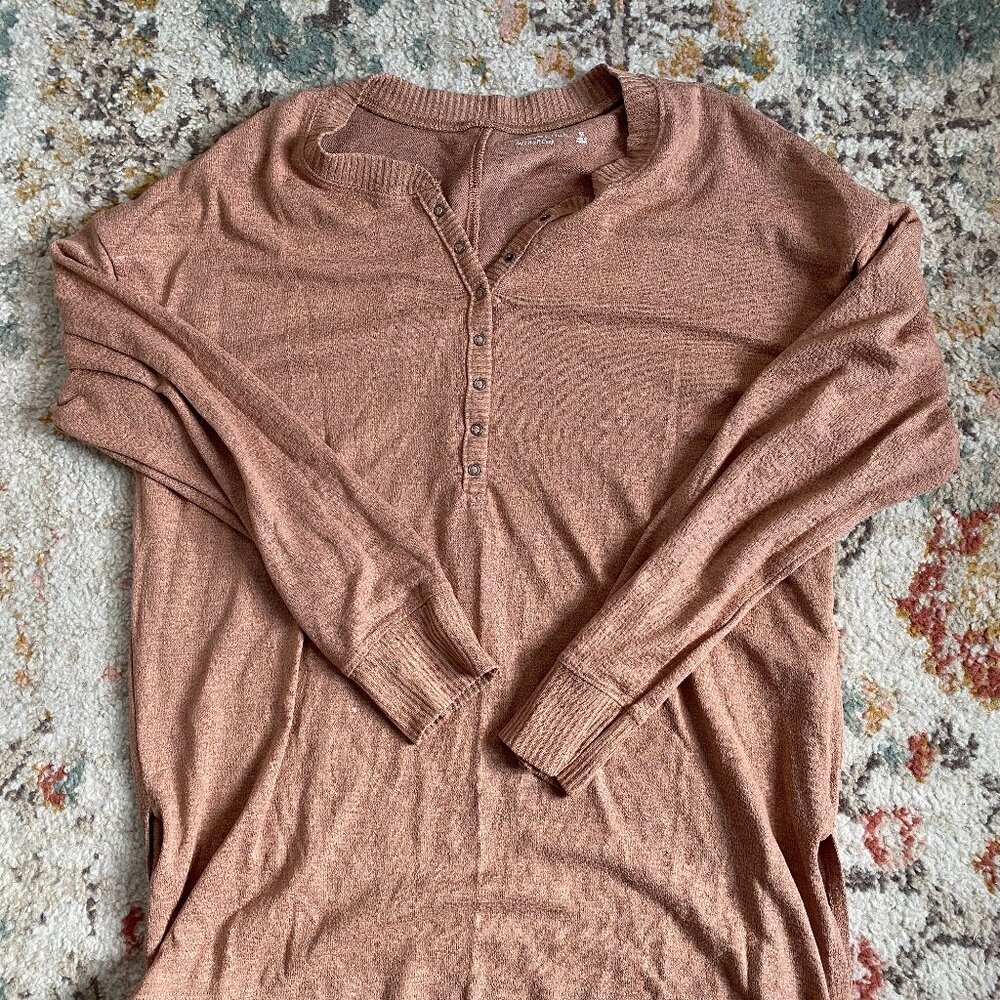 Abercrombie & Fitch Soft A&F Cozy Pullover Henley